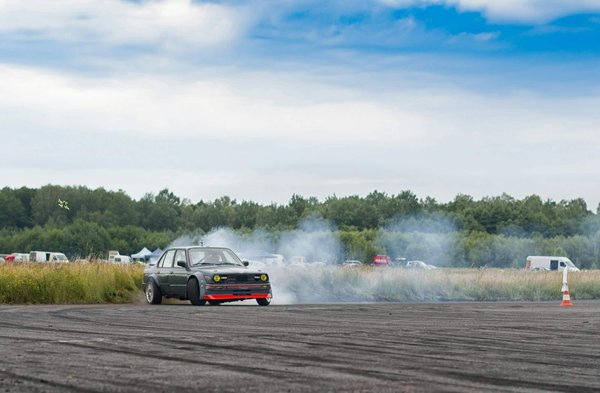 Can an Upgraded Differential Improve the Drift Capabilities of a Toyota Supra?