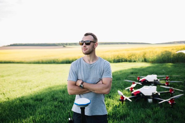 What Are the Top Compact Appliance Choices for a Tiny Home Kitchen?